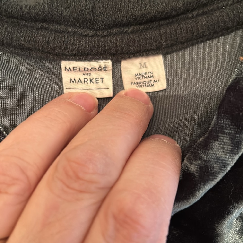 Melrose and Market‎ Green Velvet Yoke Hoodie Size M - Picture 2 of 5
